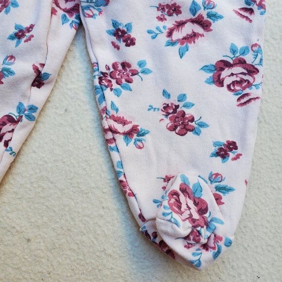 Kyle & Deena "I Love Daddy" long sleeve onesie and matching footed pant set 6-9m - Picture 4 of 6